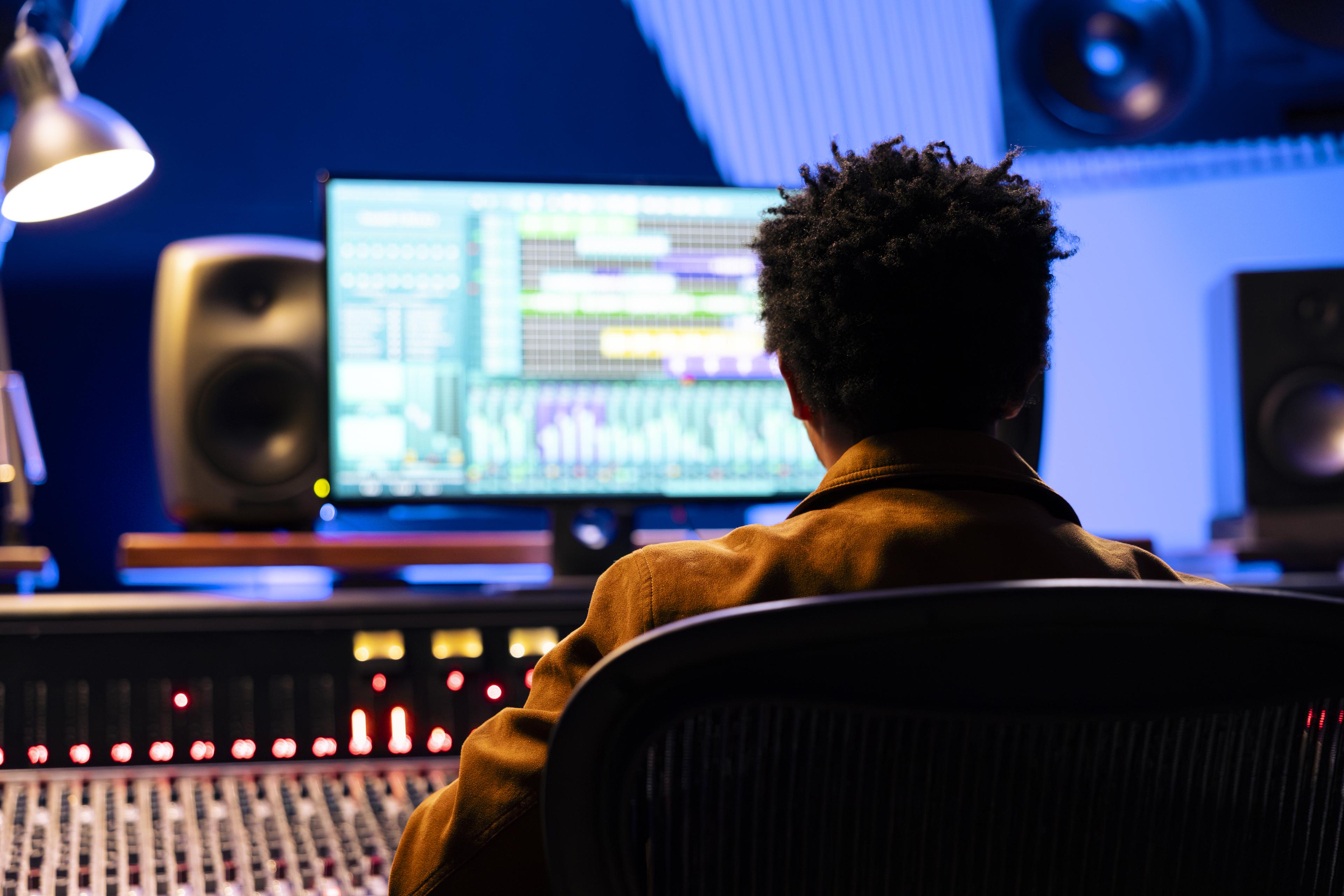 Mixing and mastering session at 2Puff Records